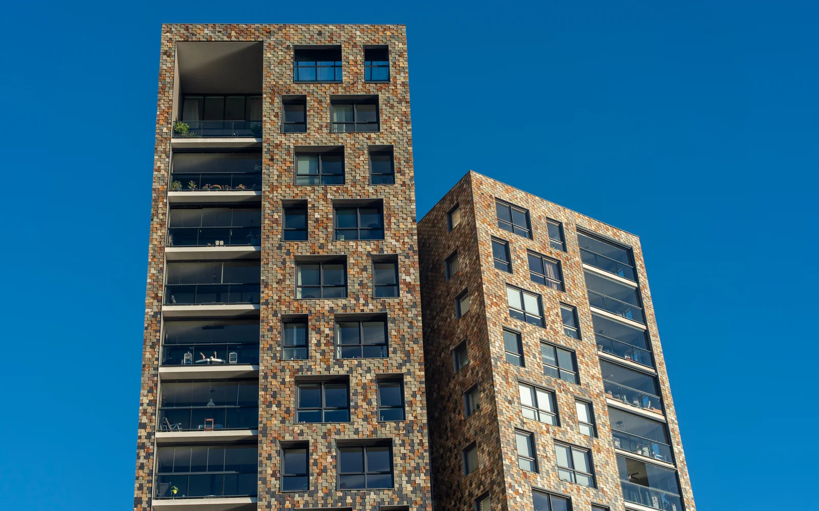 Modern diákszálló épülete, Dubai